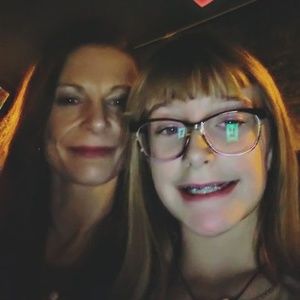 Meet your Posher, Casey